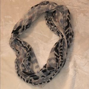 American eagle outfitters scarf